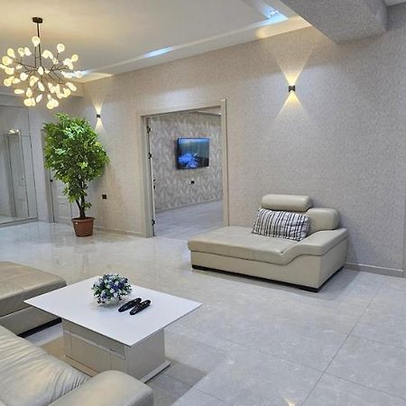 Vip Loft Apartment Baky Esterno foto