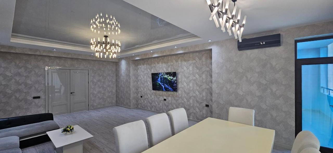 Vip Loft Apartment Baky Esterno foto