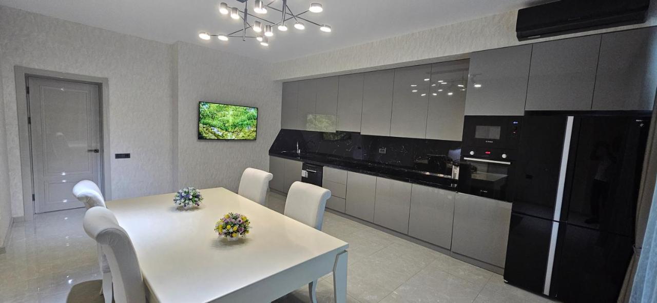 Vip Loft Apartment Baky Esterno foto